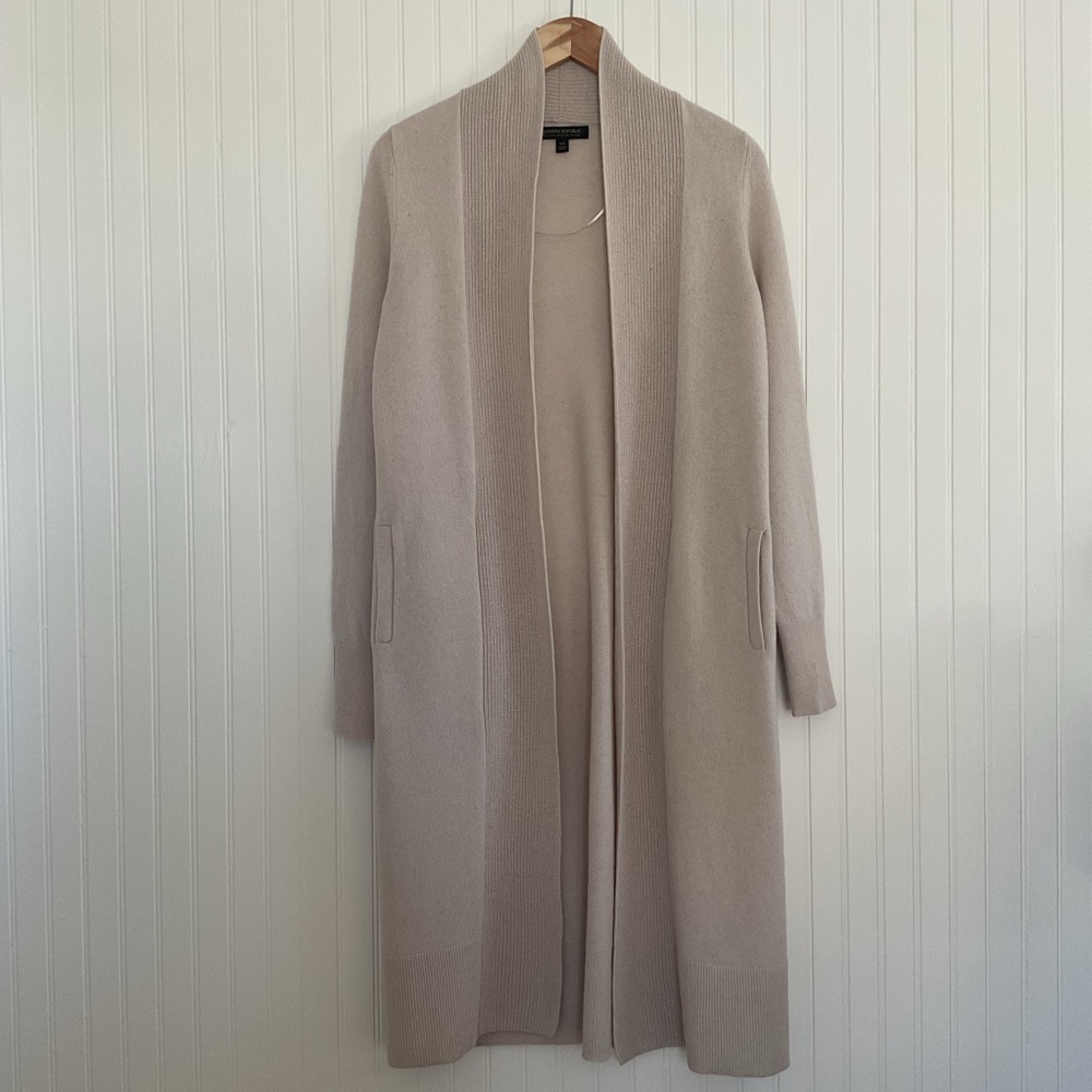 Banana Republic Italian Wool-Blend Duster Cardigan - Picture 2 of 10